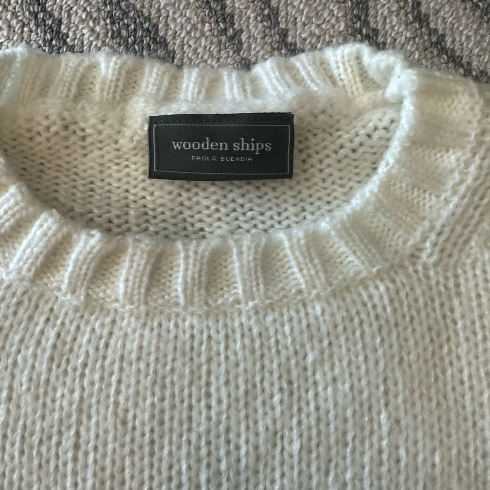 Wooden Ships Cream Sweater with Colorful Lips Design - Picture 3 of 5